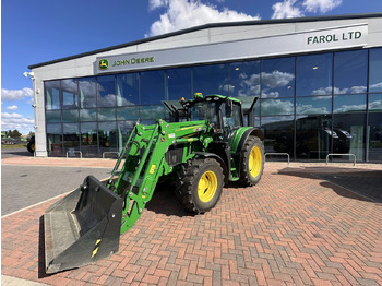 Trator JOHN DEERE 6110M