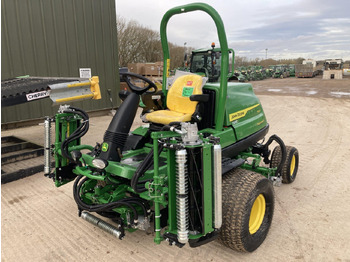 Cortador de grama JOHN DEERE 7700