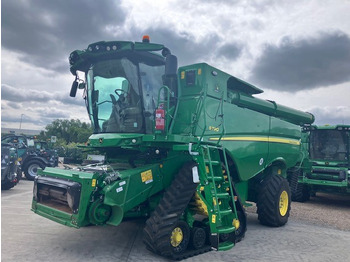 Ceifeira debulhadora JOHN DEERE S790