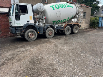 Camião betoneira IVECO