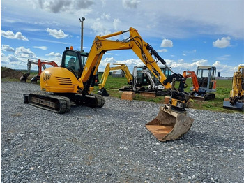 Mini escavadeira JCB 8080 pyörittäjällä: foto 5