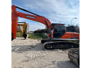 Escavadora de rastos DOOSAN DX300