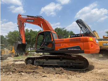 Escavadora de rastos DOOSAN DX340