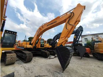 Escavadora de rastos HYUNDAI