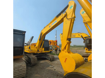 Escavadora de rastos KOMATSU PC210