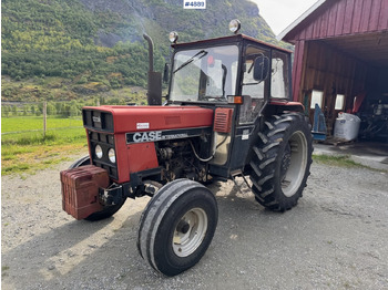 Trator CASE IH