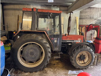 Trator CASE IH 833