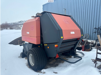 Máquina para produção de feno VICON