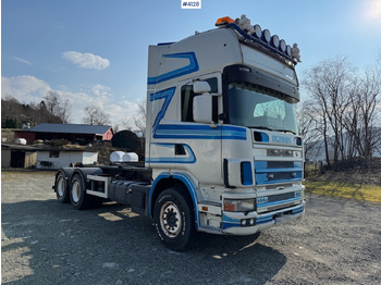 Camião polibenne SCANIA R144