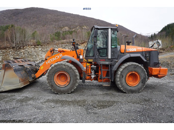 Pá carregadora de rodas HITACHI ZW220
