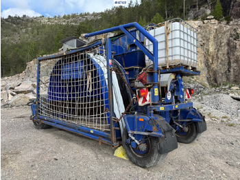 Máquina para produção de feno