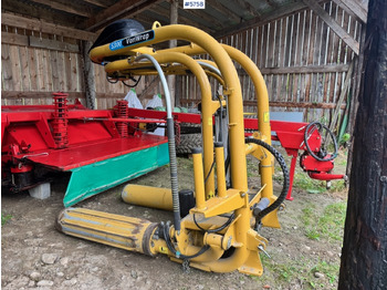 Máquina para produção de feno
