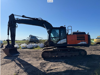 Escavadeira HITACHI