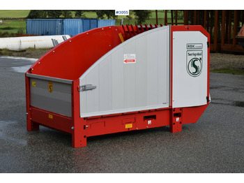 Máquina para produção de feno