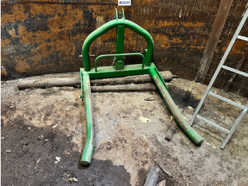 Máquina para produção de feno