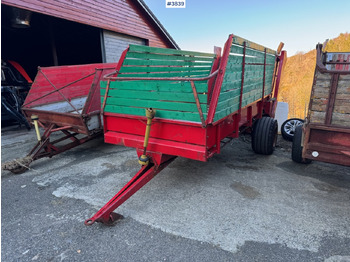 Máquina para produção de feno