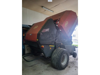 Máquina para produção de feno VICON