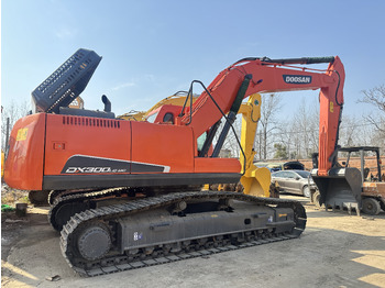 Escavadora de rastos DOOSAN DX300