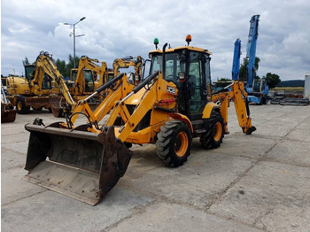 Retroescavadeira JCB 3CX