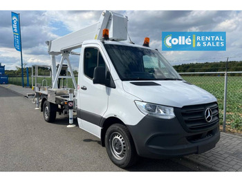 Caminhão com plataforma aérea PALFINGER