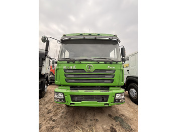 Caminhão tanque SHACMAN F3000: foto 4