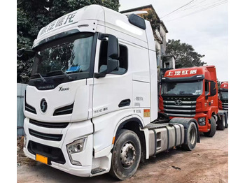 Tractor novo SHACMAN X6000: foto 3