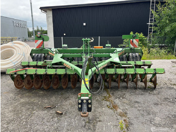 Máquina agrícola AMAZONE