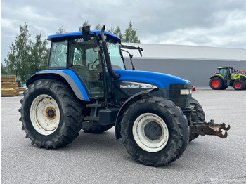 Máquina agrícola New Holland TM155, traktori etunostolaitteeella, 2004,, Salo: foto 3