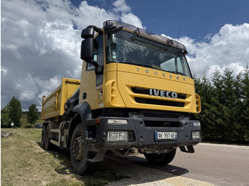 Camião basculante IVECO Trakker