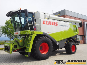 Ceifeira debulhadora CLAAS Lexion 570