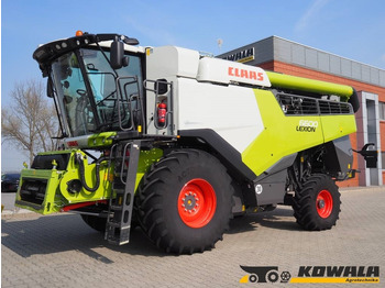 Ceifeira debulhadora CLAAS Lexion 660