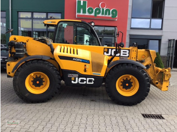 Empilhador telescópico JCB