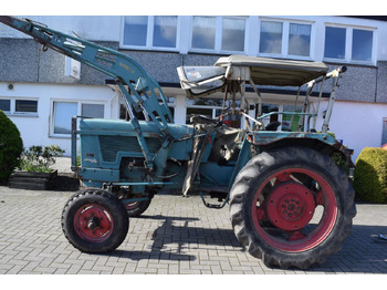 Trator HANOMAG