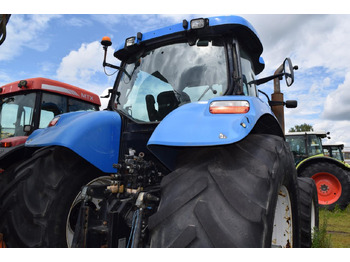Trator New Holland T 7040: foto 3