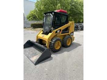 Mini pá carregadora CAT 226B3: foto 4