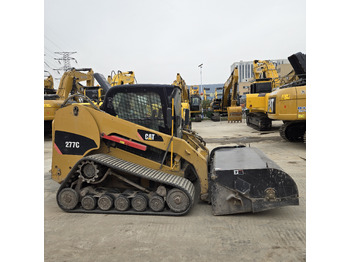 Leasing de CATERPILLAR 277C CATERPILLAR 277C: foto 1