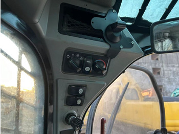 Leasing de Caterpillar 246D Caterpillar 246D: foto 2 Leasing de Caterpillar 246D Caterpillar 246D: foto 2