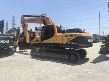 Escavadora de rastos HYUNDAI