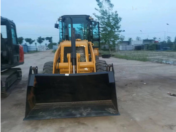 Retroescavadeira JCB 3CX: foto 4