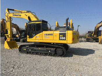 Escavadora de rastos KOMATSU PC300-7: foto 5