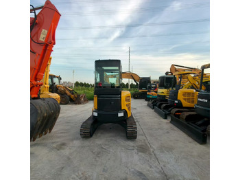 Mini escavadeira KOMATSU PC35: foto 5