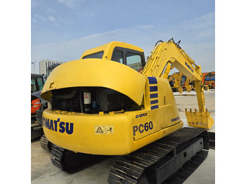 Mini escavadeira KOMATSU PC60