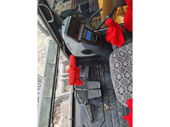 Escavadora de rastos Komatsu PC70-8: foto 3