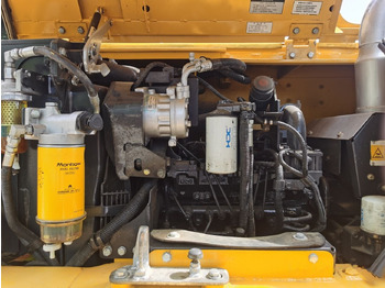 Escavadora de rastos Komatsu PC70-8: foto 2