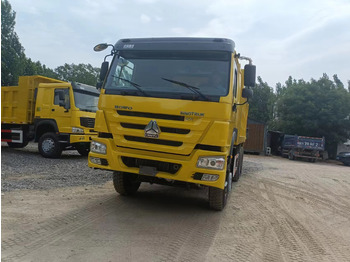 Camião basculante novo SINOTRUK HOWO: foto 3