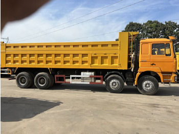 Camião basculante Shacman F3000 8*4: foto 5 Camião basculante Shacman F3000 8*4: foto 5