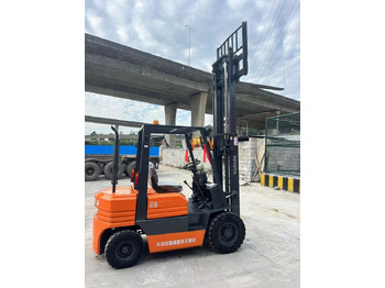 Empilhadeira a diesel Toyota FD25: foto 5