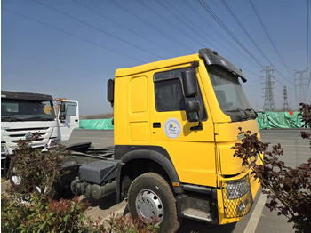 Tractor SINOTRUK HOWO: foto 5