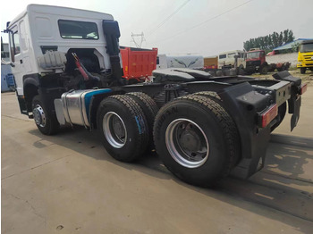 Tractor SINOTRUK