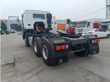 Tractor SINOTRUK HOWO